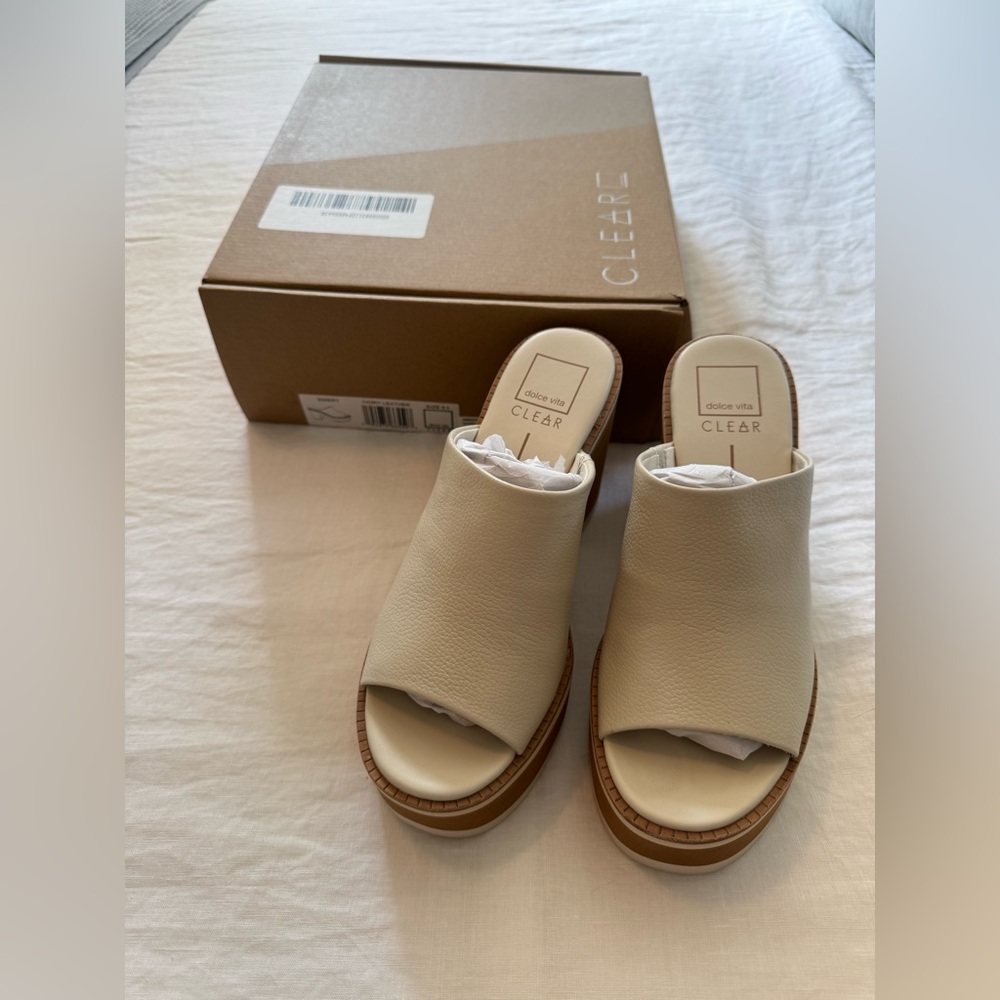 Dolce Vita Emery Platform Heel - Ivory leather - Size 8.5 - Never worn!
